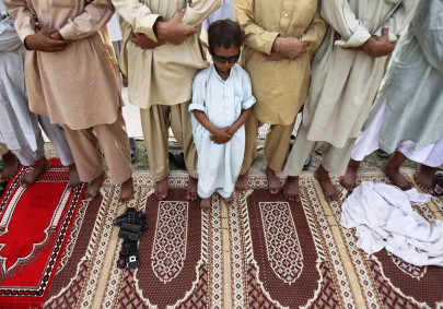 two eids in pakistan again