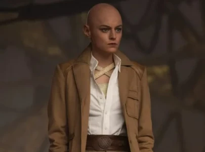 emma corrin draws inspiration from iconic villains for role