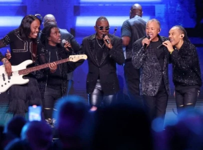 lionel richie and earth wind fire show called off minutes before fans expected performance