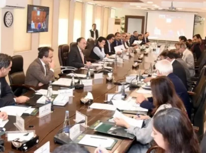 govt lifts cap on bureaucrats fee govt lifts cap on bureaucrats fee