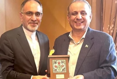 eco trade development bank president dr mohammad hashem botshekan called on federal minister for communications abdul aleem khan in istanbul