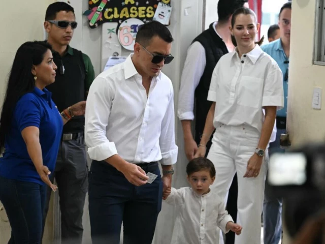 ecuadoran president daniel noboa candidate of the national democratic action party arrives to vote at a polling station in olon santa elena province on february 9 2025 photo afp ecuadoran president daniel noboa candidate of the national democratic action party arrives to vote at a polling station in olon santa elena province on february 9 2025 photo afp