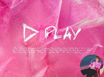 ed sheeran unveils play album and drops single old phone here s what he s setting the stage for ed sheeran unveils play album and drops single old phone here s what he s setting the stage for