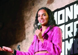 us performers seek safety and risk at the edinburgh fringe