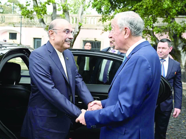 president asif ali zardari is being welcomed upon his arrival by president of portugal marcelo rebelo de sousa at the palacio nacional de belem in lisbon photo express