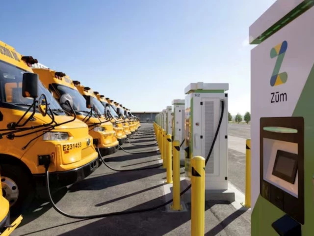 buses in oakland unified school district s vehicle to grid v2g electric school bus fleet stand in a bidirectional charging lot in oakland california u s may 15 2024 zum handout via reuters buses in oakland unified school district s vehicle to grid v2g electric school bus fleet stand in a bidirectional charging lot in oakland california u s may 15 2024 zum handout via reuters