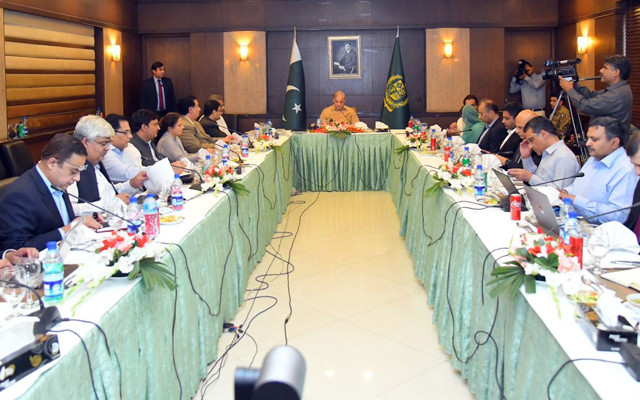Photo of Heads to roll if power crisis not rein in: PM