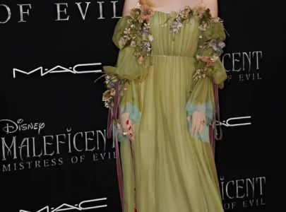 did fan pressure get elle fanning cast as effie trinket