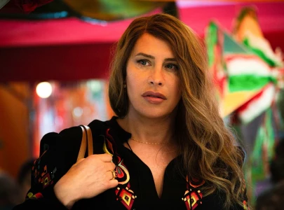 karla sof a gasc n to attend oscars as netflix covers expenses after tweet controversy