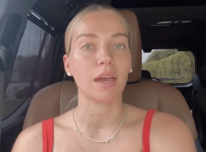 who is emilie kiser influencer apologises over son s life jacket controversy