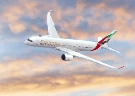 emirates flight faces gps glitch before landing at karachi airport emirates flight faces gps glitch before landing at karachi airport