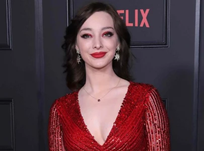 oppenheimer star emma dumont comes out as non binary adopts new pronouns and name