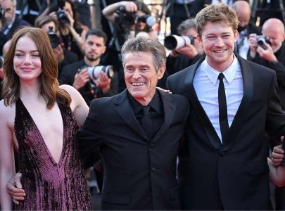 emma stone and joe alwyn shine at cannes maintaining friendship amidst taylor swift connection