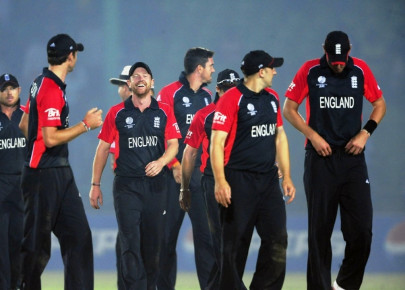 pakistan lose warm up game against england