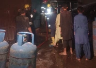 blast in lpg cylinder shop on karachi s abul hassan isphahani road left seven injured on november 1 photo express