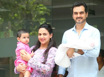 indian actor esha deol husband part ways after 11 years of marriage indian actor esha deol husband part ways after 11 years of marriage