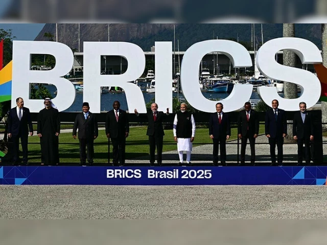 russia s foreign minister sergey lavrov crown prince of abu dhabi sheikh khaled bin mohamed al nahyan indonesia s president prabowo subianto south africa s president cyril ramaphosa brazil s president luiz inacio lula da silva india s pm narendra modi china s premier li qiang ethiopia s pm abiy ahmed egypt s pm mostafa madbouly and iran s fm abbas araghchi pose for a family brics summit in rio de janeiro brazil on july 6 2025 afp russia s foreign minister sergey lavrov crown prince of abu dhabi sheikh khaled bin mohamed al nahyan indonesia s president prabowo subianto south africa s president cyril ramaphosa brazil s president luiz inacio lula da silva india s pm narendra modi china s premier li qiang ethiopia s pm abiy ahmed egypt s pm mostafa madbouly and iran s fm abbas araghchi pose for a family brics summit in rio de janeiro brazil on july 6 2025 afp