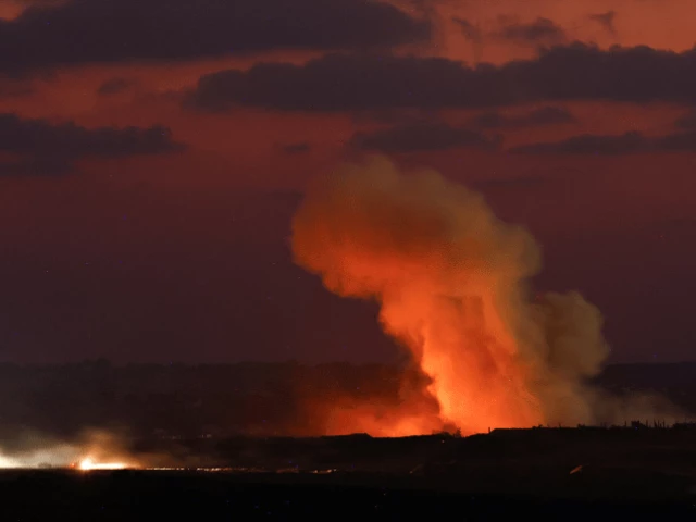 smoke rises from an explosion in gaza as seen from the israeli side of the israel gaza border on july 20 2025 reuters smoke rises from an explosion in gaza as seen from the israeli side of the israel gaza border on july 20 2025 reuters