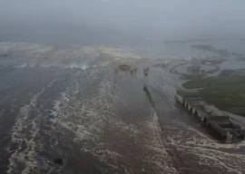 8 8 magnitude quake strikes russia s far east