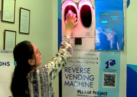 green credit scheme for recycling plastic bottles launched in lahore