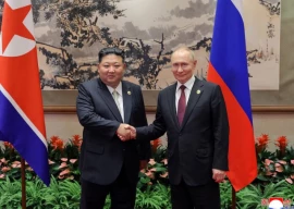 kim putin vow stronger ties amid military parade with xi in beijing kim putin vow stronger ties amid military parade with xi in beijing