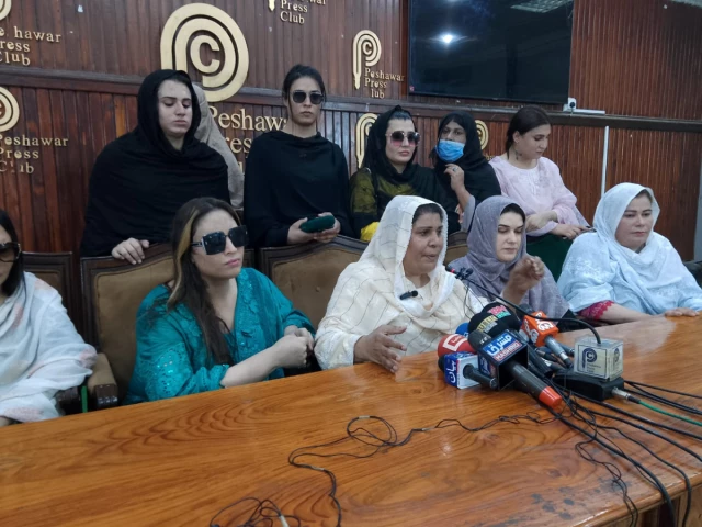 at a press conference at the peshawar press club source author at a press conference at the peshawar press club source author