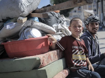 israel warns civilians against returning to southern lebanon despite ceasefire