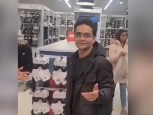 this still from a social media video shows anchor shahzeb khanzada being confronted photo via x this still from a social media video shows anchor shahzeb khanzada being confronted photo via x