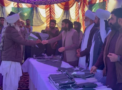 baloch republican army commander over 100 militants surrender in dera bugti baloch republican army commander over 100 militants surrender in dera bugti