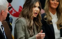 us homeland security chief pauses green card lottery programme