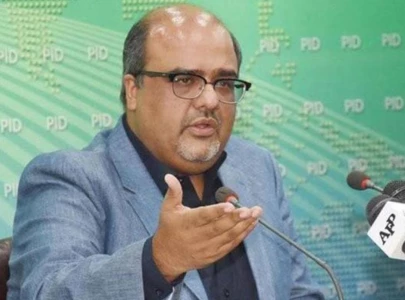 ex pm imran khan aide shahzad akbar injured in uk attack