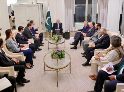 pm meets dfc ceo benjamin black to boost investment cooperation