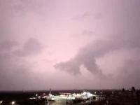 strong winds and rain lash parts of karachi dampening eid celebrations on saturday 21st march 2026