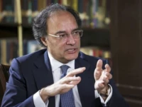 federal finance minister muhammad aurangzeb