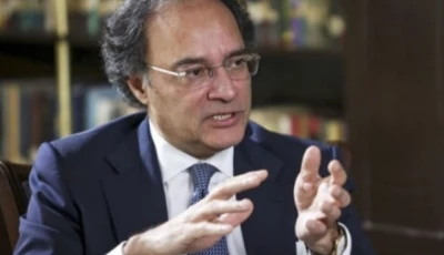 federal finance minister muhammad aurangzeb