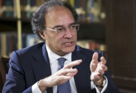 federal finance minister muhammad aurangzeb
