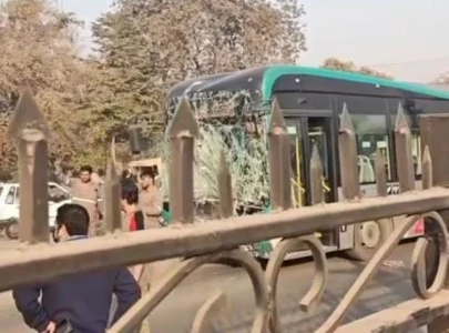 brt bus crashes between university of peshawar islamia college stations