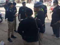 four killed two injured in lachi bazaar shooting