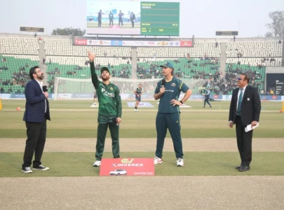 pakistan opt to bat after winning toss in 2nd australia t20i pakistan opt to bat after winning toss in 2nd australia t20i
