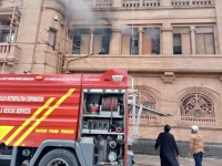 fire broke out at the kmc building on ma jinnah road photo express