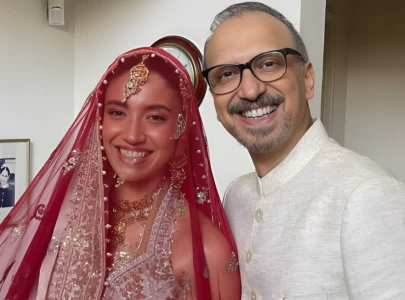 from screen to shaadi maryam raza stuns in mahira khan s ho man jahaan look for her nikkah