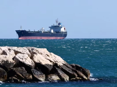 oil prices jump on renewed us iran hostilities