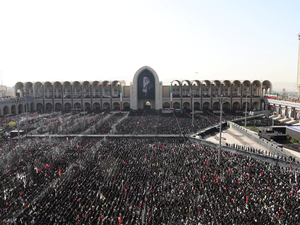 Mourners attend a prayer during a public farewell ceremony to pay their respects to late Supreme Leader Ayatollah Ali Khamenei at the Imam Khomeini Grand Mosalla, in Tehran, Iran. Photo: Reuters