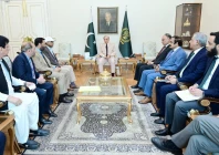 pm shehbaz met delegation of mqm photo x