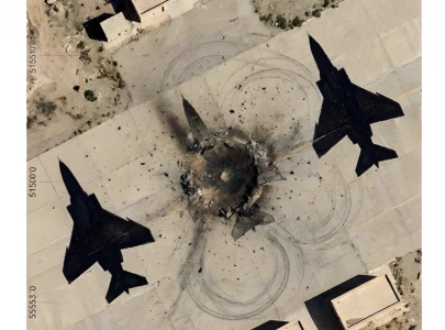 when war learns to photoshop