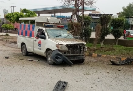 two police personnel injured in ied blast near police vehicle in peshawar