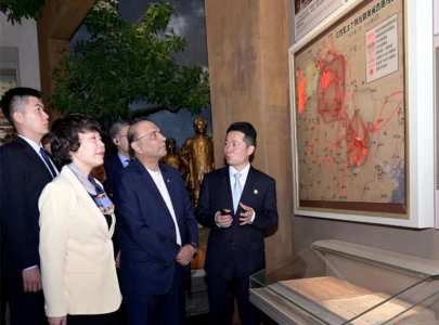 president zardari visits mao zedong s hometown in shaoshan