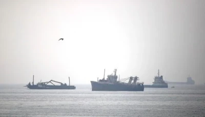iran s irgc navy say vessels hit warns us of wider response photo anadolu agency