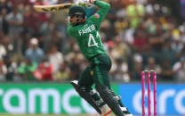 t20 world cup pakistan chase down 148 to beat netherlands by three wickets