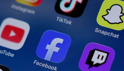 instagram tiktok snapchat youtube facebook twitch and reddit applications are displayed on a mobile phone in this picture illustration photo reuters